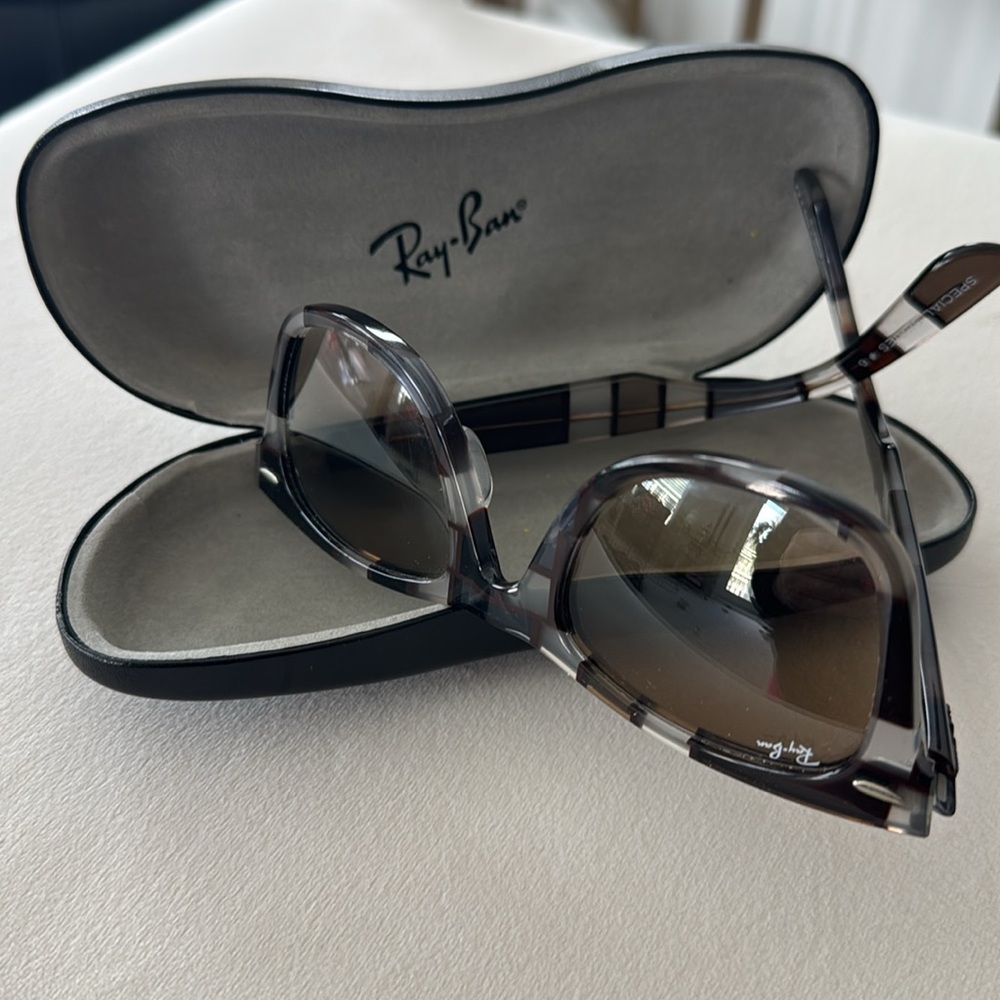 Ray Ban sunglasses - Picture 4 of 4